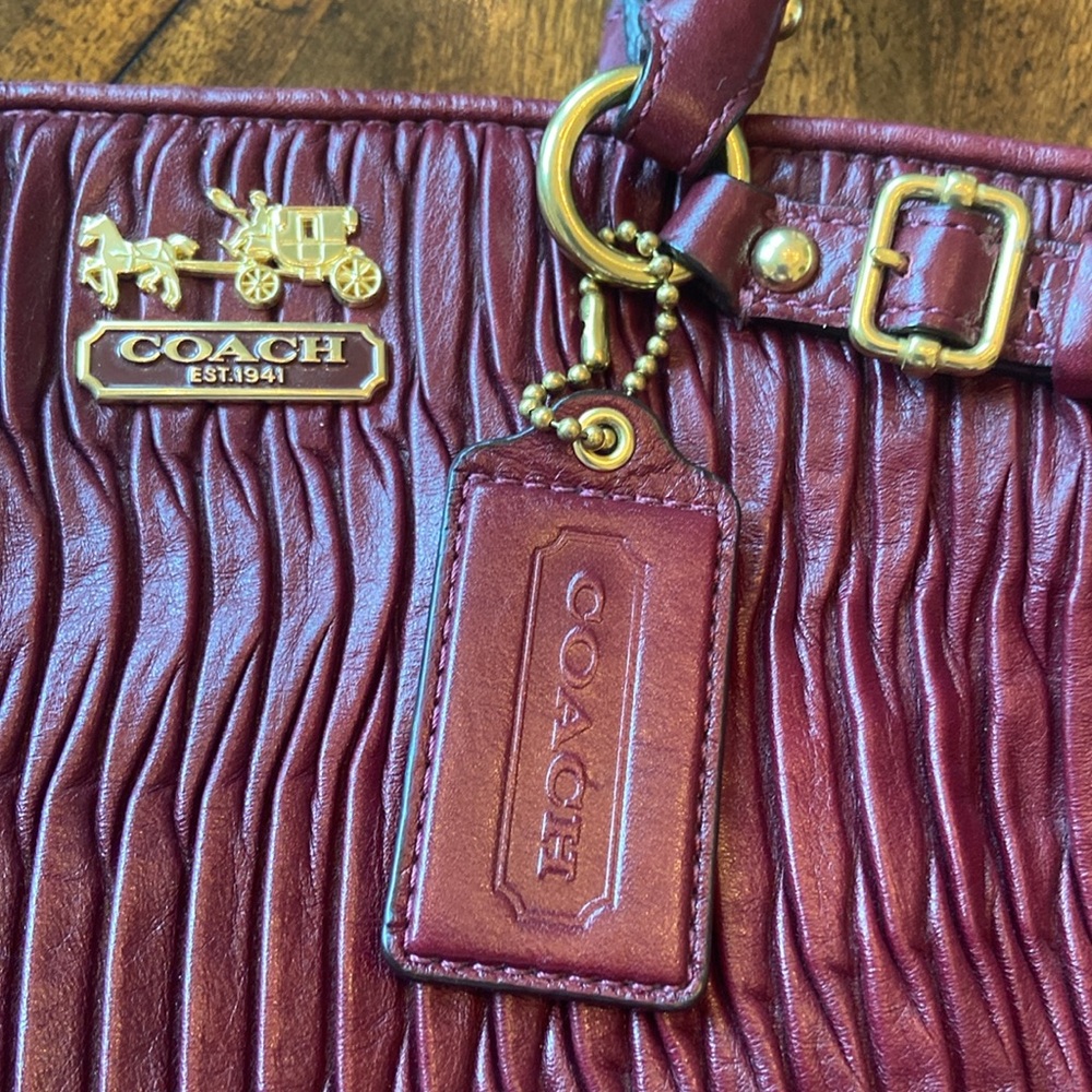 NWOT Coach Burgundy bag vintage - Picture 3 of 15